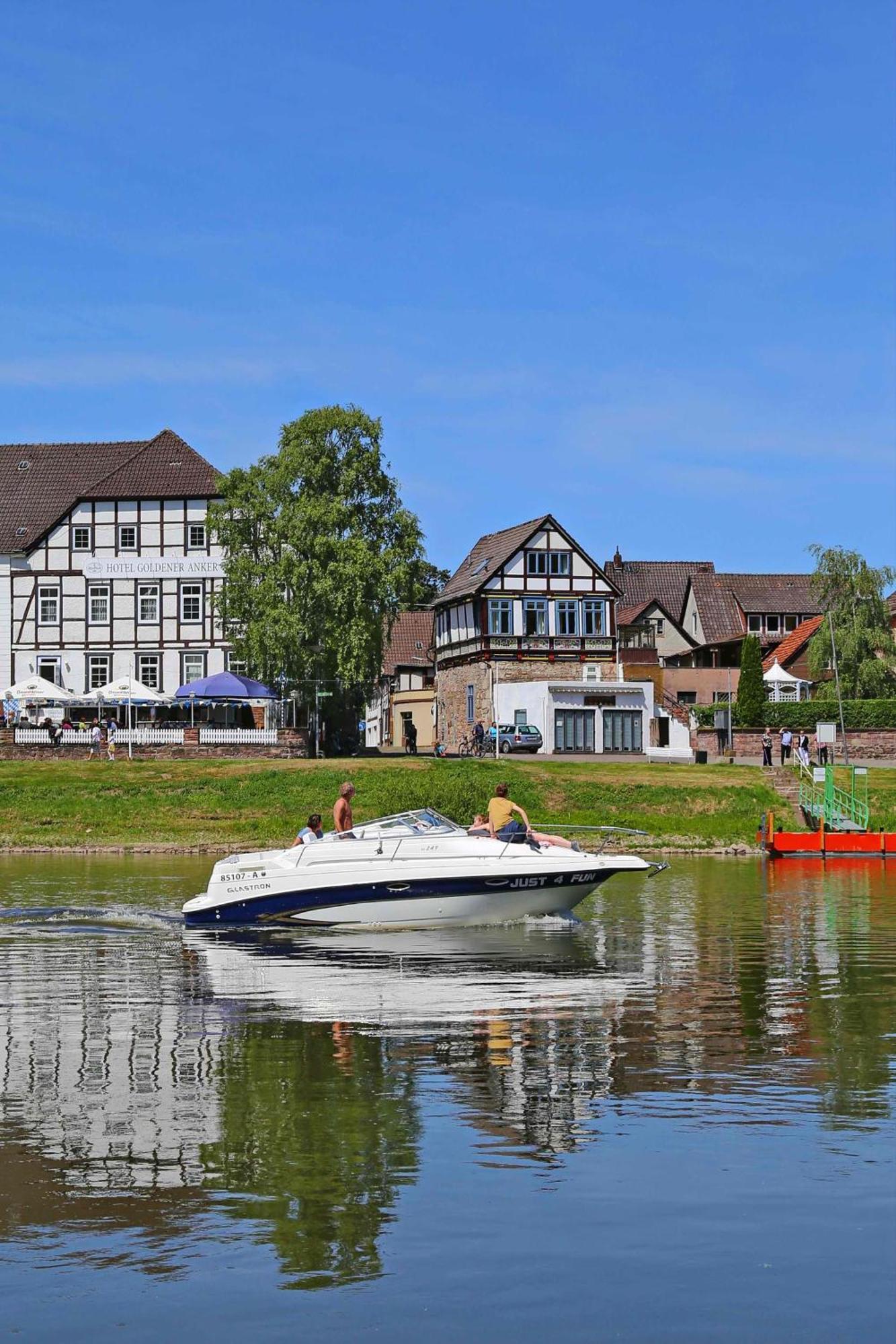 Ferienwohnungen Am Weserstrand Bodenwerder Luaran gambar